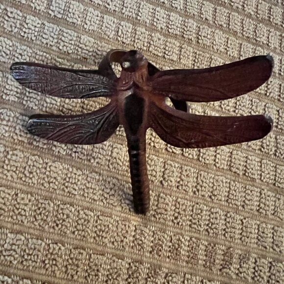 Cast Metal Dragonfly Napkin Rings, Bronze Finish, Set of 4 - Picture 3 of 5